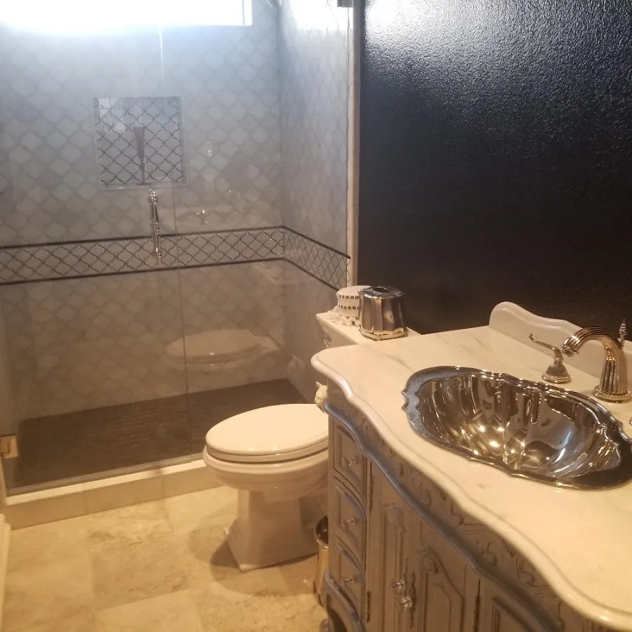 Professional plumbing work and bathroom remodeling in Felida